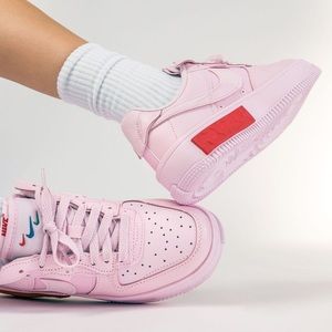 2021
Wmns Air Force 1 Fontanka 'Valentine's Day' (Pink and Red)